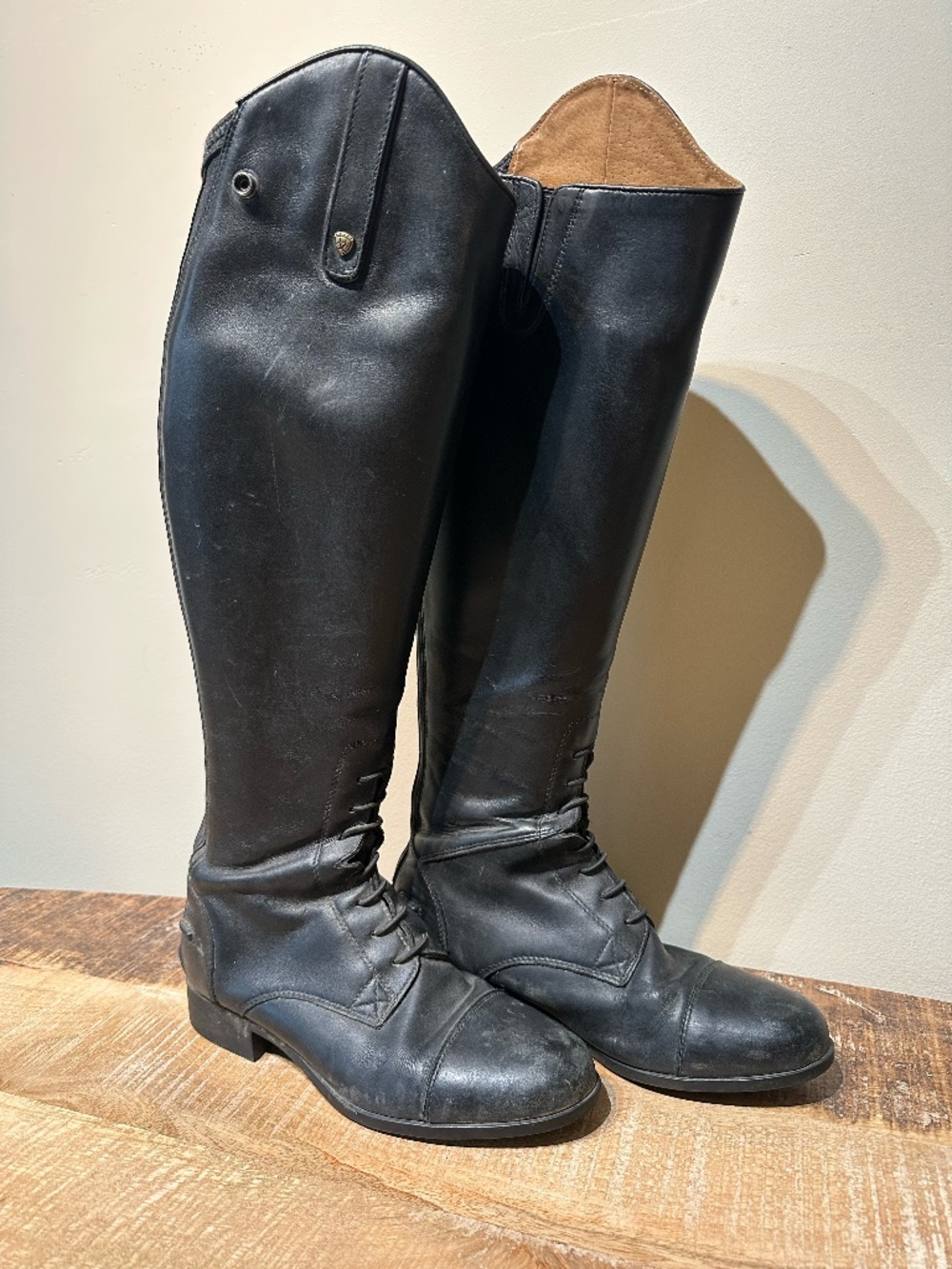 Ariat Heritage Contour II Field Zip Boots - Size 8.5B Height M